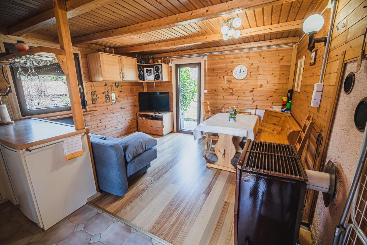 Wooden Cabin Žurej Bukovje v Babni Gori Exteriér fotografie